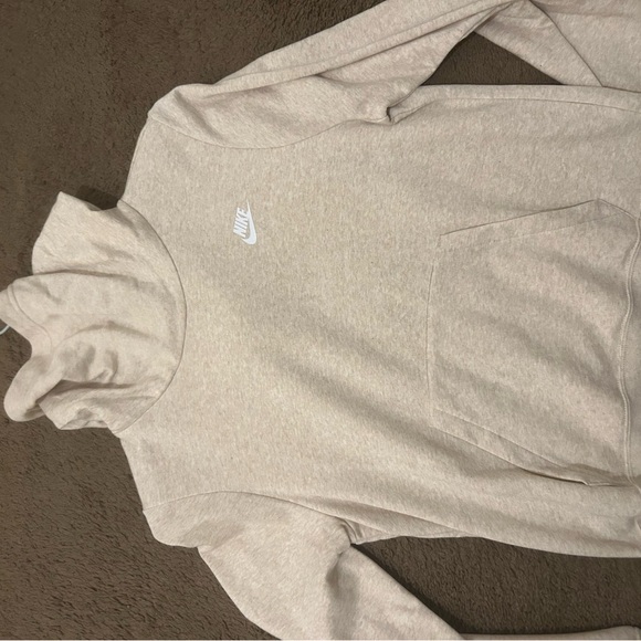 Nike pullover jacket - Picture 2 of 4